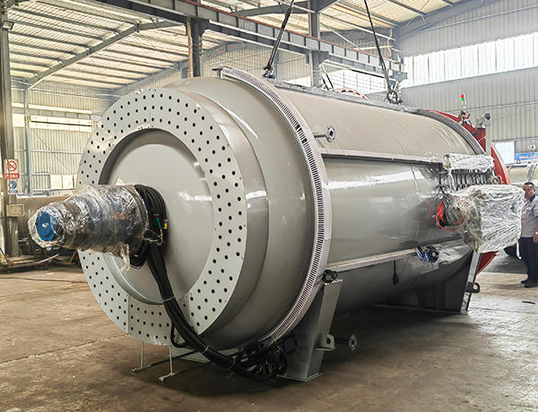 固化帆船板热压罐